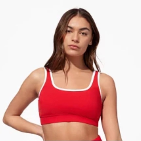 Eleven by Venus Williams Apple Red Retro Daze Ribbed Sports Bra  Large       NWT - Picture 1 of 9